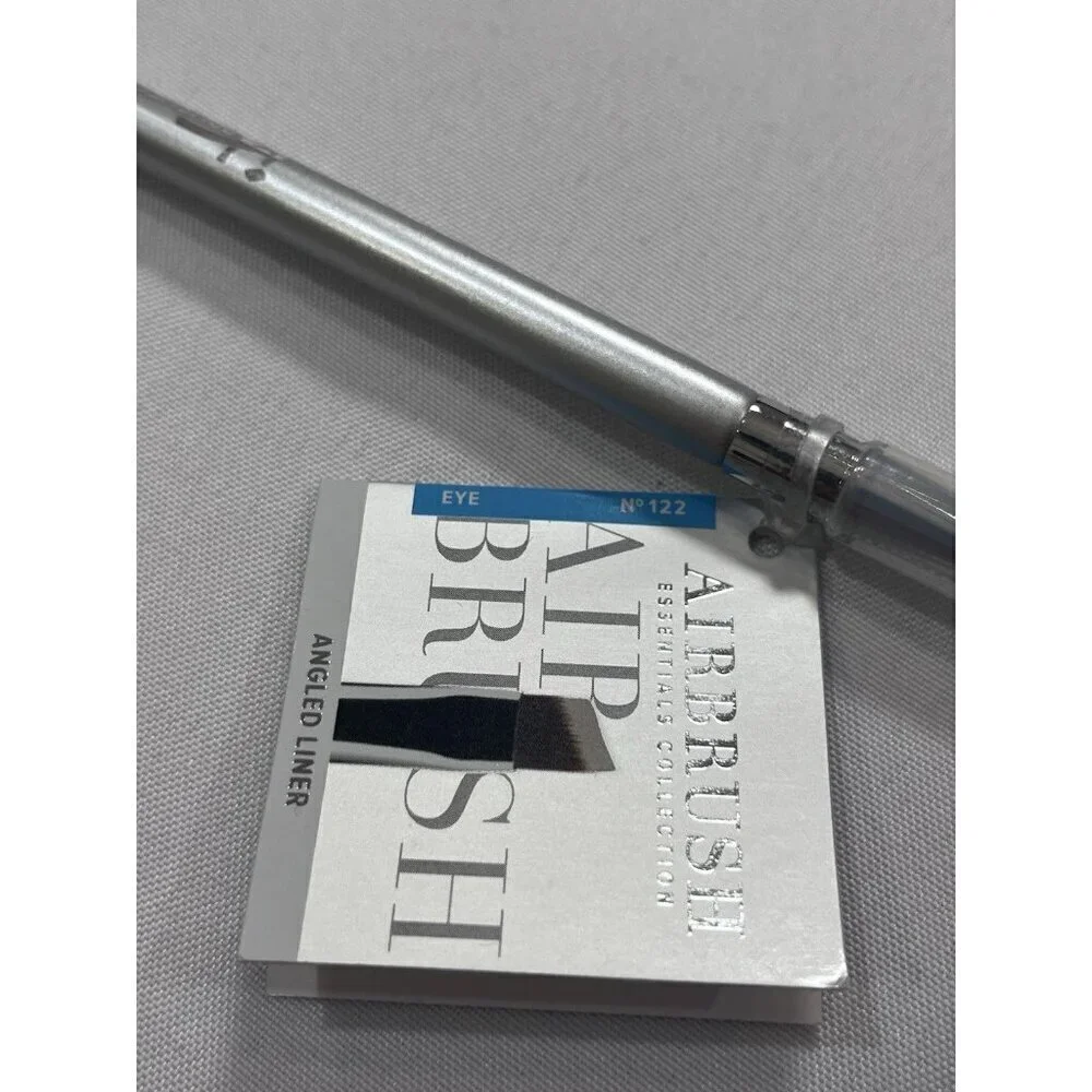 IT cosmetics airbrush angled eyeliner liner eye brow brush #122 New